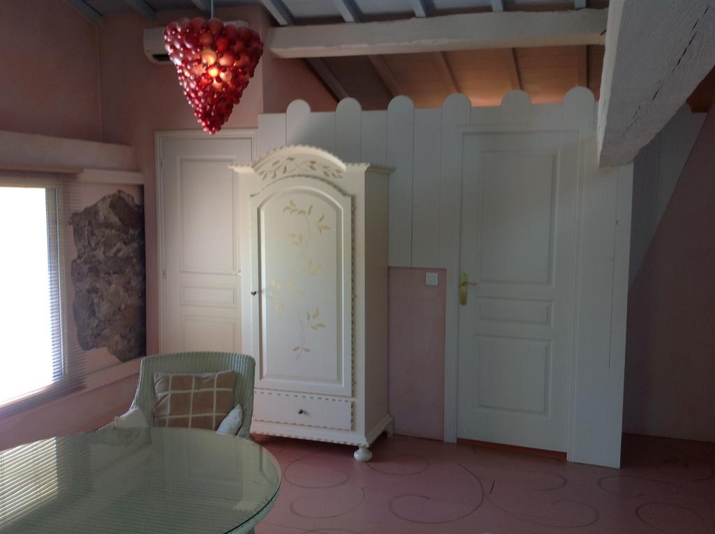 Maison D'Hotes Les Chambres De Mon Moulin Pégomas Zimmer foto